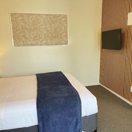 Summer Inn Motel Orewa Exteriör bild